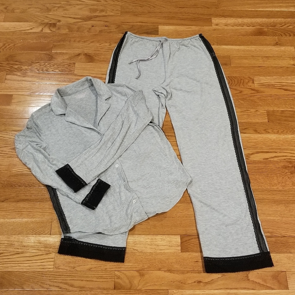 Victoria's Secret gray with black lace pajama set small